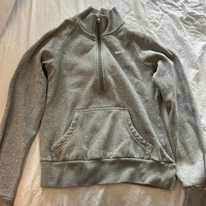 Nike 1/4 zip pull over S